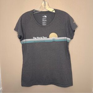 The North Face Women's Never Stop Exploring Charcoal Tee Size Large